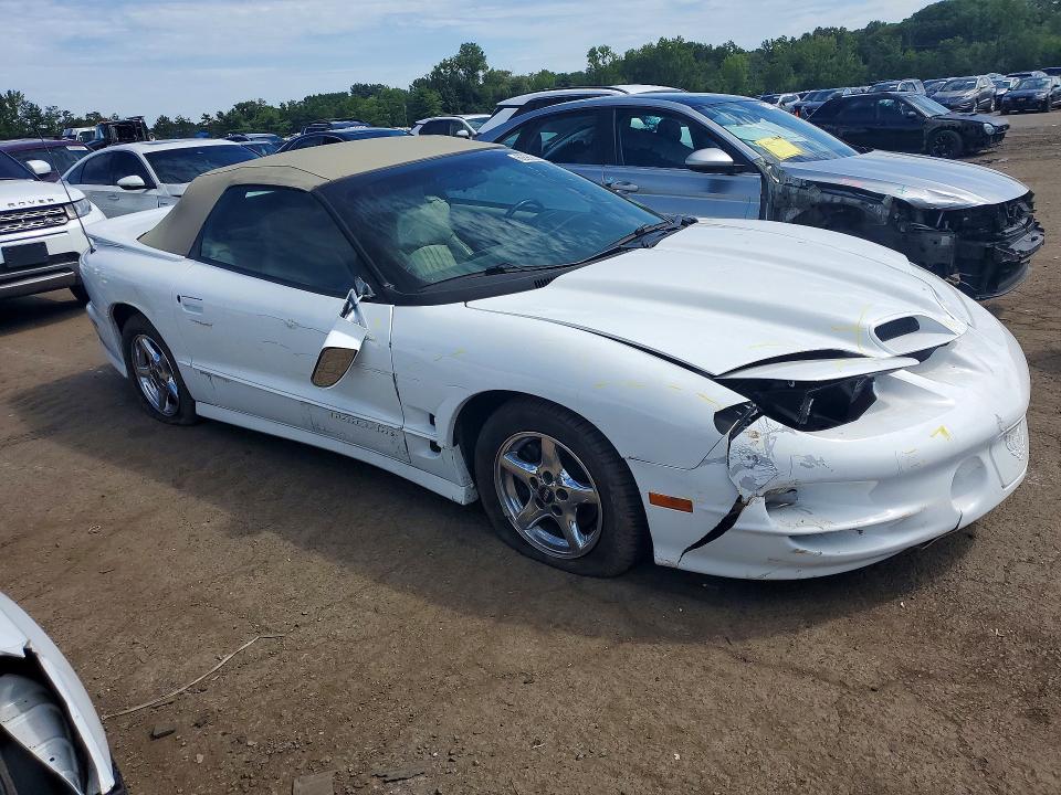 Продажа на аукционе авто 2002 Pontiac Firebird, vin: 2G2FV32G222161298, номер лота: 63968916