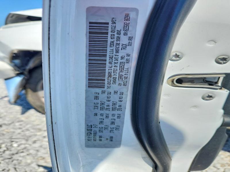 Продаж на аукціоні авто 2017 Ram 1500, vin: 1C6RR6FTXHS695239, номер лоту: 64768446