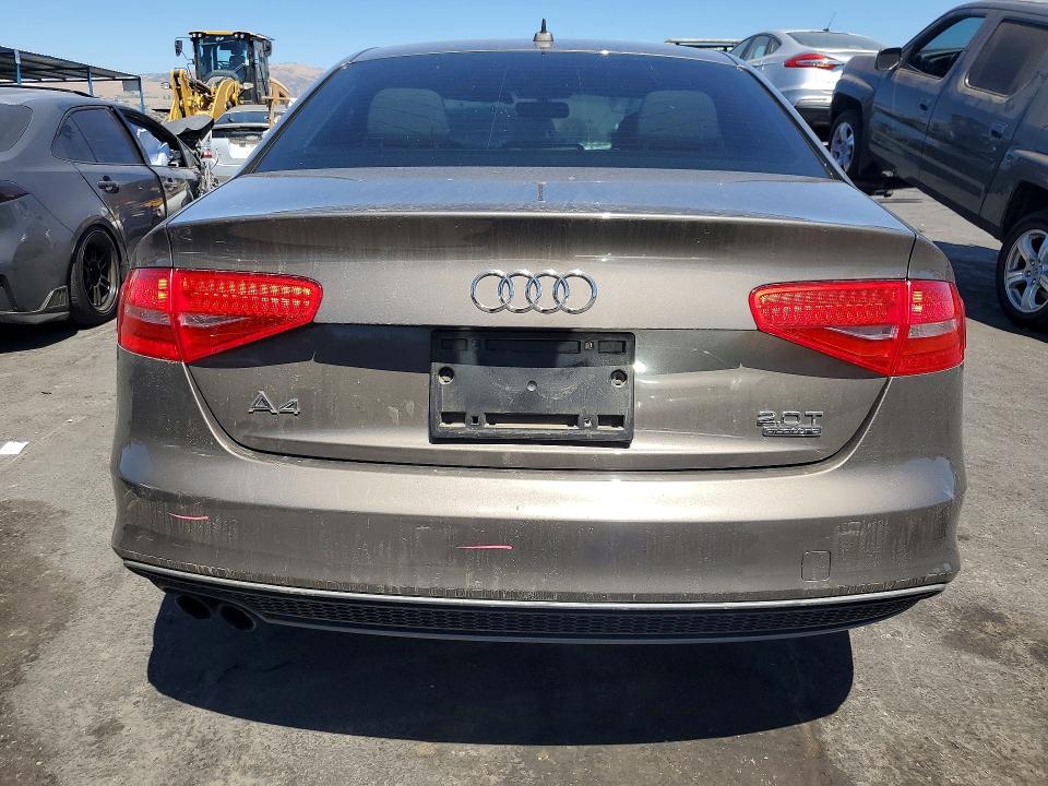 Продажа на аукционе авто 2015 Audi A4, vin: WAUFFAFL7FN038186, номер лота: 61947036