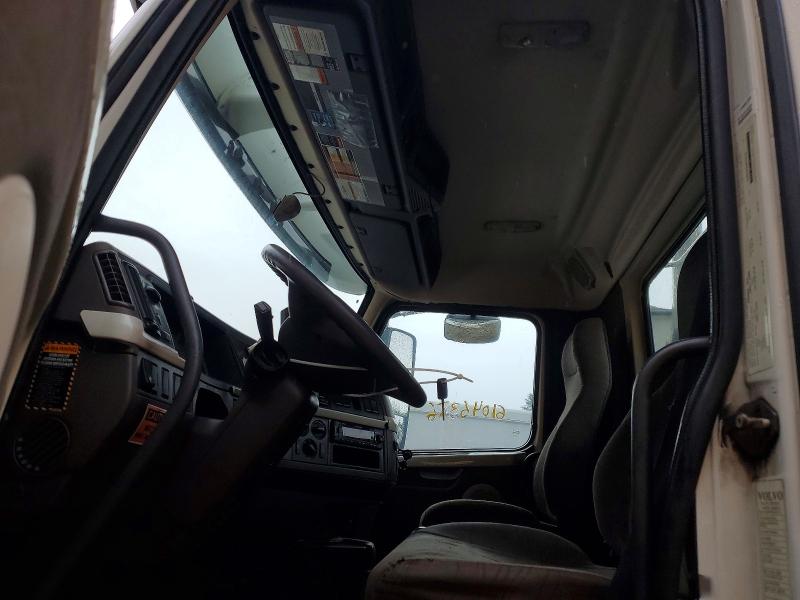 Aukcja sprzedaży 2014 Volvo Vn, vin: 4V4M19EG7EN170153, numer aukcji: 61046386