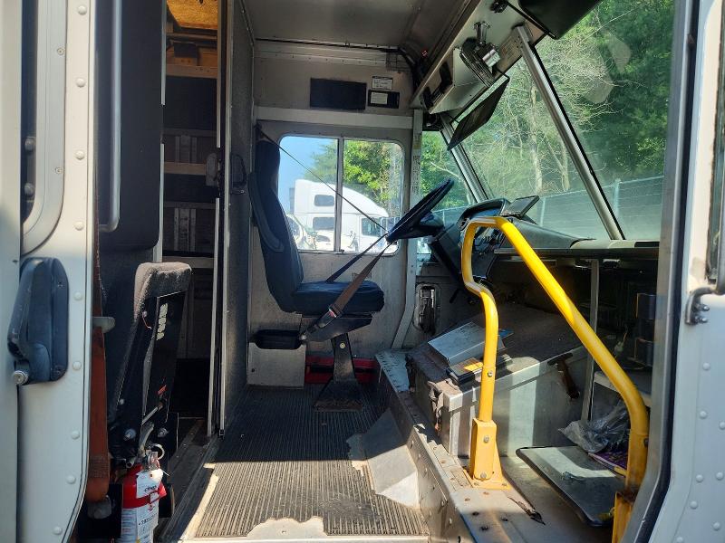 Продаж на аукціоні авто 2008 Freightliner Mt45 Chassis, vin: 4UZAANDU88CZ83625, номер лоту: 64030636