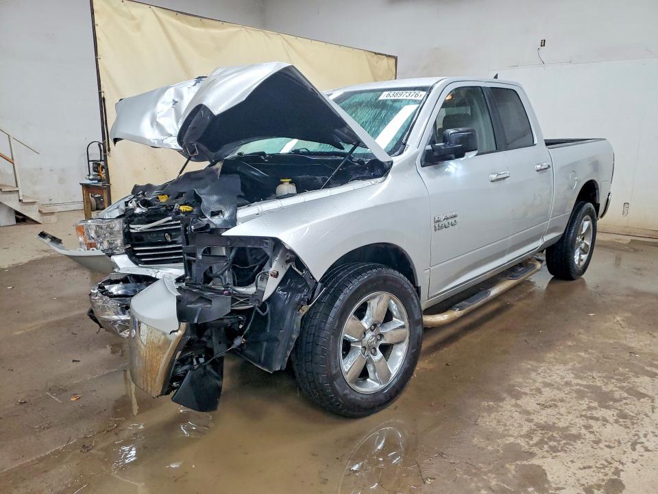 63897376 :رقم المزاد ، 1C6RR7GG5JS310540 vin ، 2018 Ram 1500 مزاد بيع