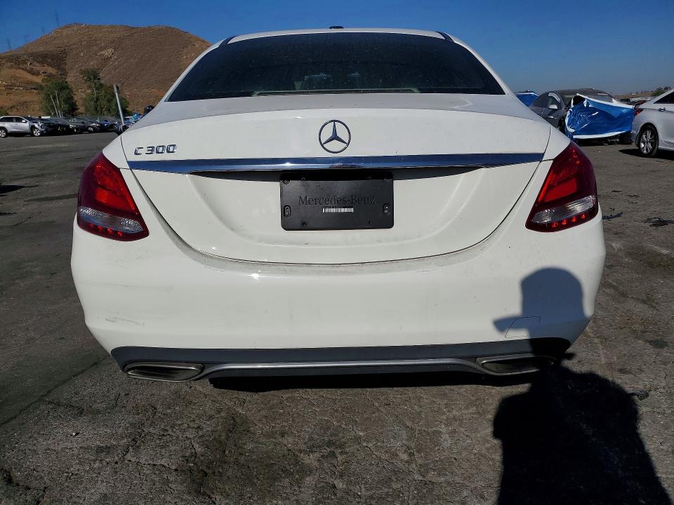 63249026 :رقم المزاد ، 55SWF4JB1GU163234 vin ، 2016 Mercedes-benz C مزاد بيع