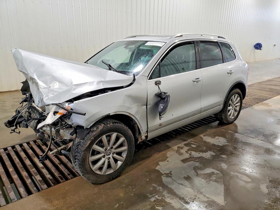 Продаж на аукціоні авто 2011 Volkswagen Touareg, vin: WVGFF9BP0BD005570, номер лоту: 64233736