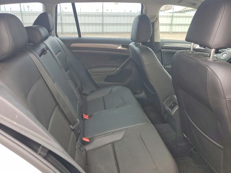 Продаж на аукціоні авто 2018 Volkswagen Golf Sportwagen, vin: 3VWD17AU5JM759277, номер лоту: 63235366