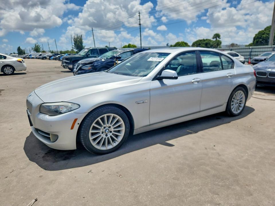 2013 Bmw 535 მანქანა იყიდება აუქციონზე, vin: WBAFZ9C59DD090899, აუქციონის ნომერი: 64221516