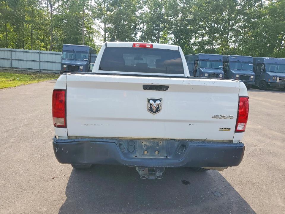 64577396 :رقم المزاد ، 1C6RR7FGXJS297804 vin ، 2018 Ram 1500 مزاد بيع