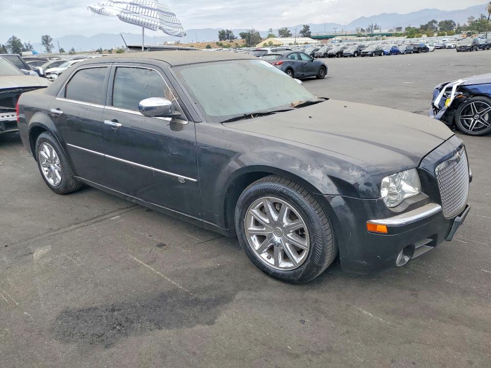 66976466 :رقم المزاد ، 2C3KA63H18H140239 vin ، 2008 Chrysler 300c مزاد بيع