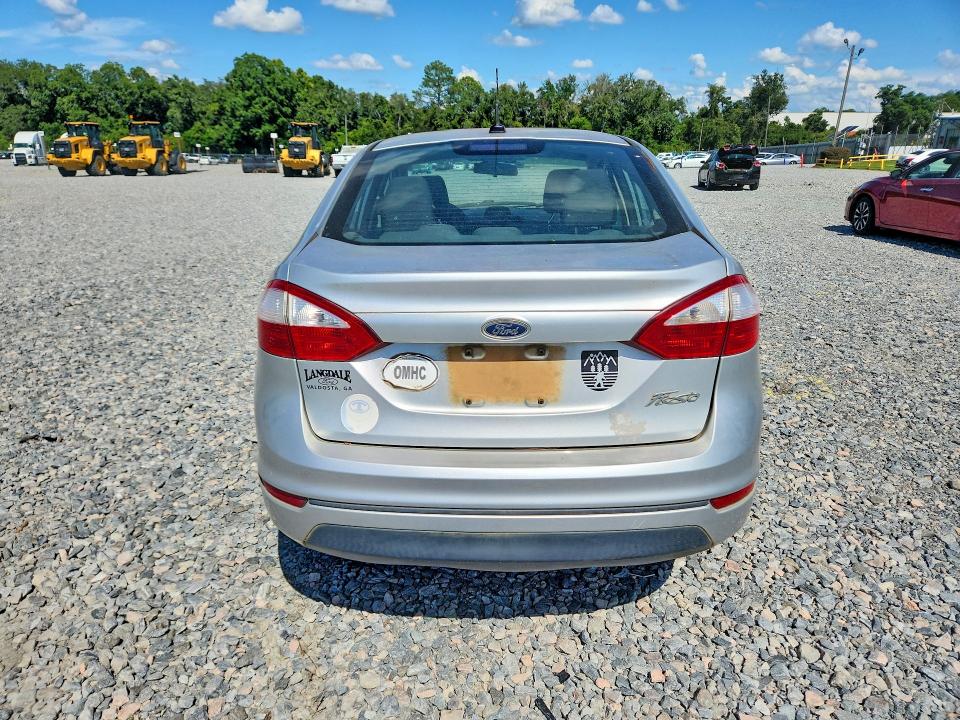 64700566 :رقم المزاد ، 3FADP4AJ1HM109402 vin ، 2017 Ford Fiesta مزاد بيع