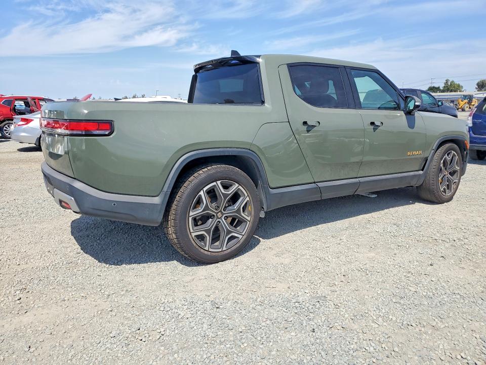 66461126 :رقم المزاد ، 7FCTGAAL1NN004036 vin ، 2022 Rivian R1t مزاد بيع