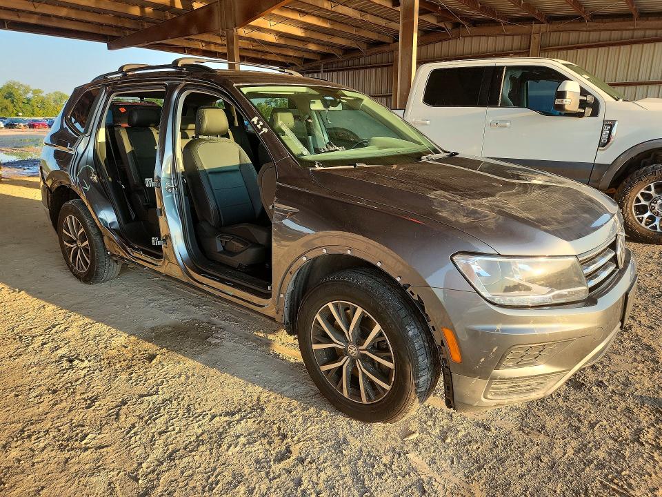 Aukcja sprzedaży 2018 Volkswagen Tiguan, vin: 3VV2B7AX6JM202302, numer aukcji: 66989896