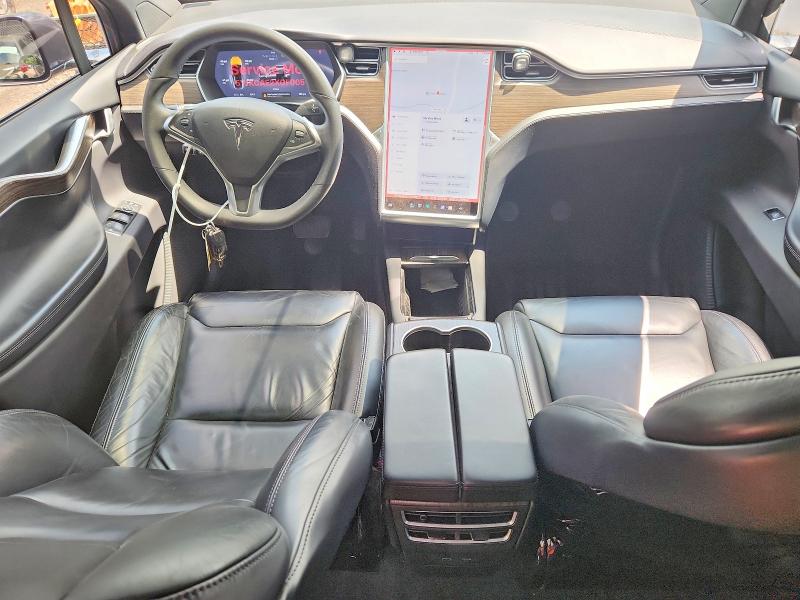 Продажа на аукционе авто 2016 Tesla Model X, vin: 5YJXCAE2XGF005711, номер лота: 63917466