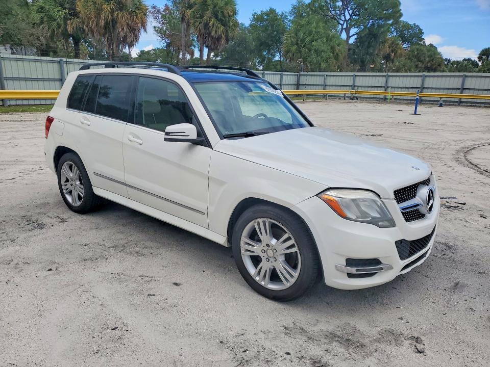 66950236 :رقم المزاد ، WDCGG8JB8FG430698 vin ، 2015 Mercedes-benz Glk مزاد بيع