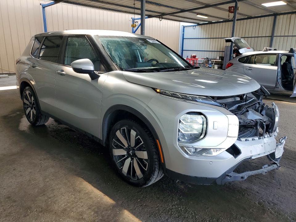 64791436 :رقم المزاد ، JA4J4VA8XSZ058720 vin ، 2025 Mitsubishi Outlander مزاد بيع