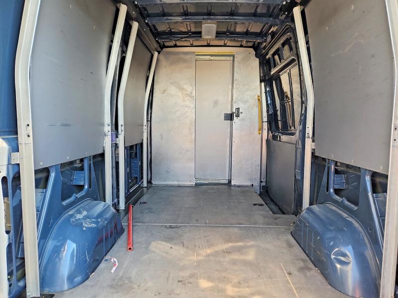 65988726 :رقم المزاد ، WD3PE7CD0JP643510 vin ، 2018 Mercedes-benz Sprinter مزاد بيع