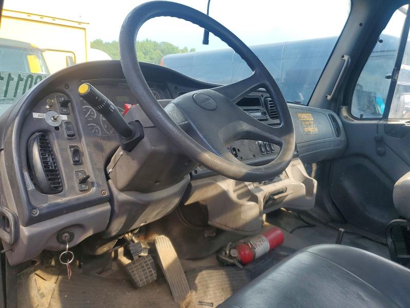 Продаж на аукціоні авто 2005 Freightliner M2, vin: 1FVACXCS55HV10505, номер лоту: 65301116