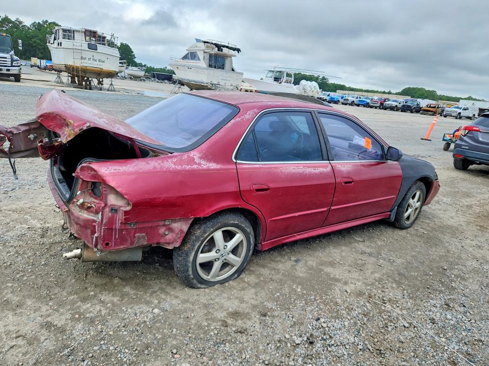 2001 Honda Accord მანქანა იყიდება აუქციონზე, vin: 1HGCG16531A008818, აუქციონის ნომერი: 63192286