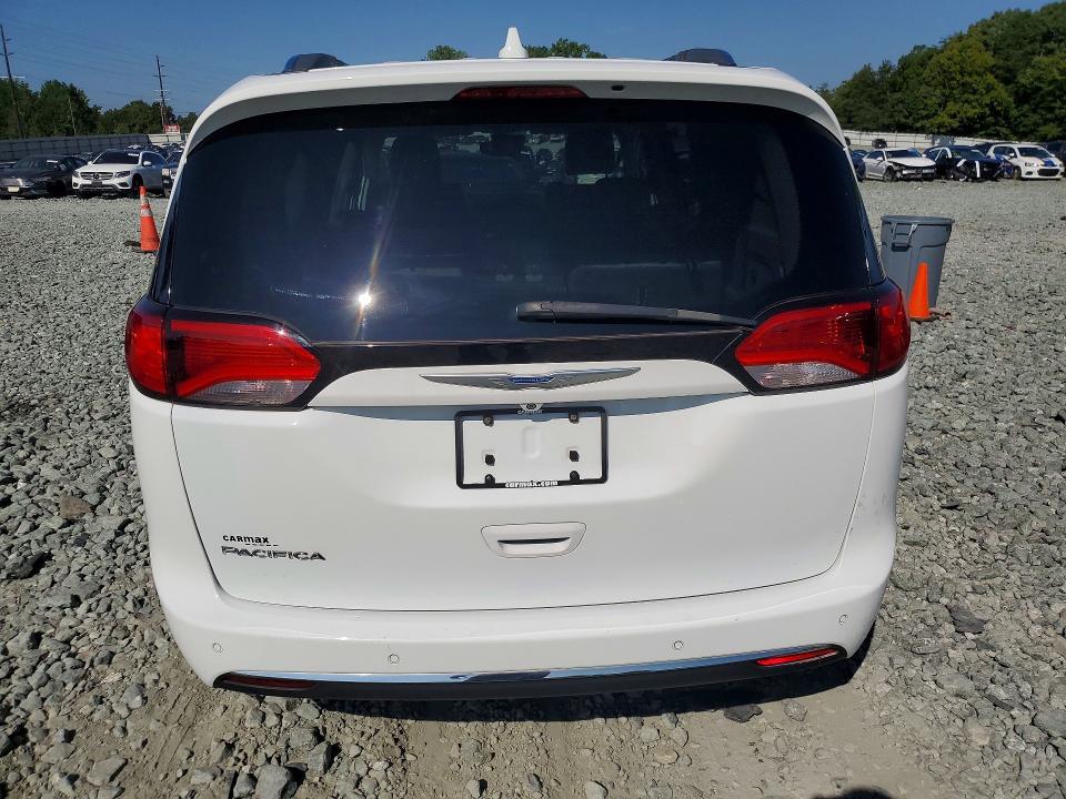 66479346 :رقم المزاد ، 2C4RC1EG3HR636021 vin ، 2017 Chrysler Pacifica مزاد بيع