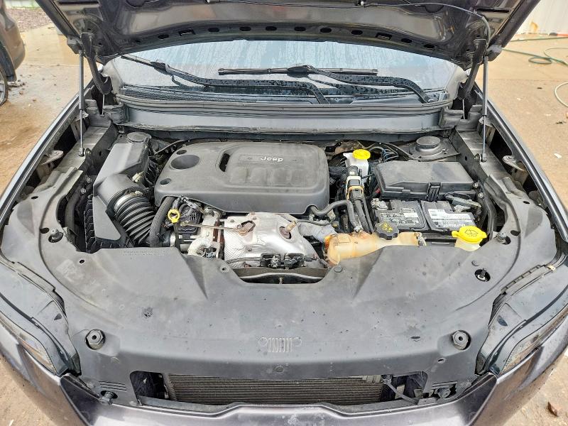 2019 Jeep Cherokee მანქანა იყიდება აუქციონზე, vin: 1C4PJMDN9KD134218, აუქციონის ნომერი: 65300186