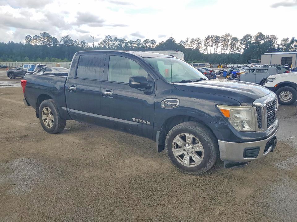 Продажа на аукционе авто 2017 Nissan Titan, vin: 1N6AA1EK3HN521579, номер лота: 64419516