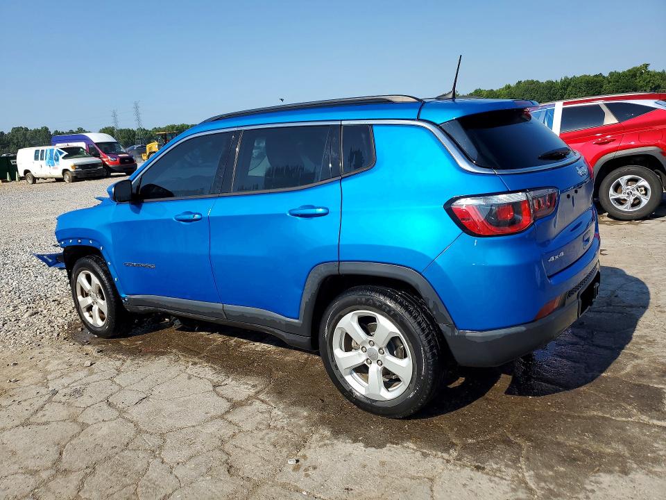 63171436 :رقم المزاد ، 3C4NJDBB0JT343078 vin ، 2018 Jeep Compass مزاد بيع