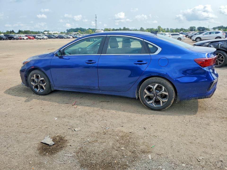 64412566 :رقم المزاد ، 3KPF54AD3ME263441 vin ، 2021 Kia Forte مزاد بيع