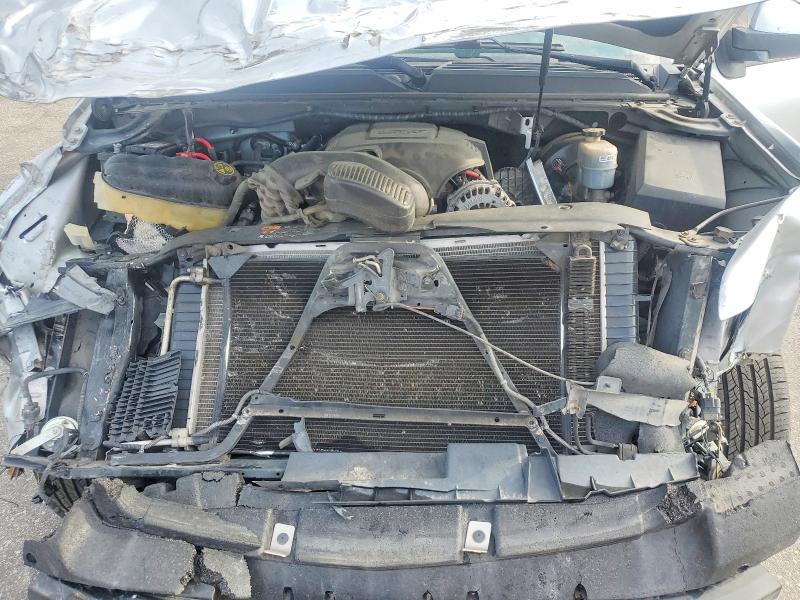 63781746 :رقم المزاد ، 1GNSKBE00DR220352 vin ، 2013 Chevrolet Tahoe مزاد بيع