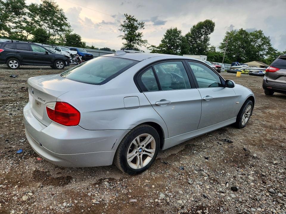 66635646 :رقم المزاد ، WBAVC93548K040457 vin ، 2008 Bmw 328 مزاد بيع