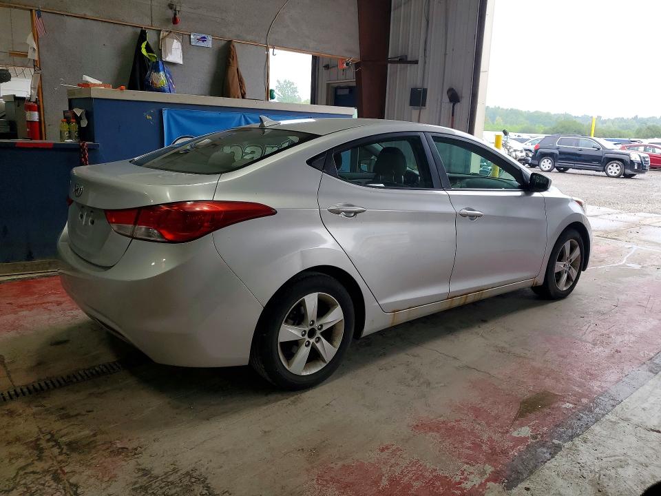 Продаж на аукціоні авто 2013 Hyundai Elantra, vin: KMHDH4AE4DU490643, номер лоту: 65373656