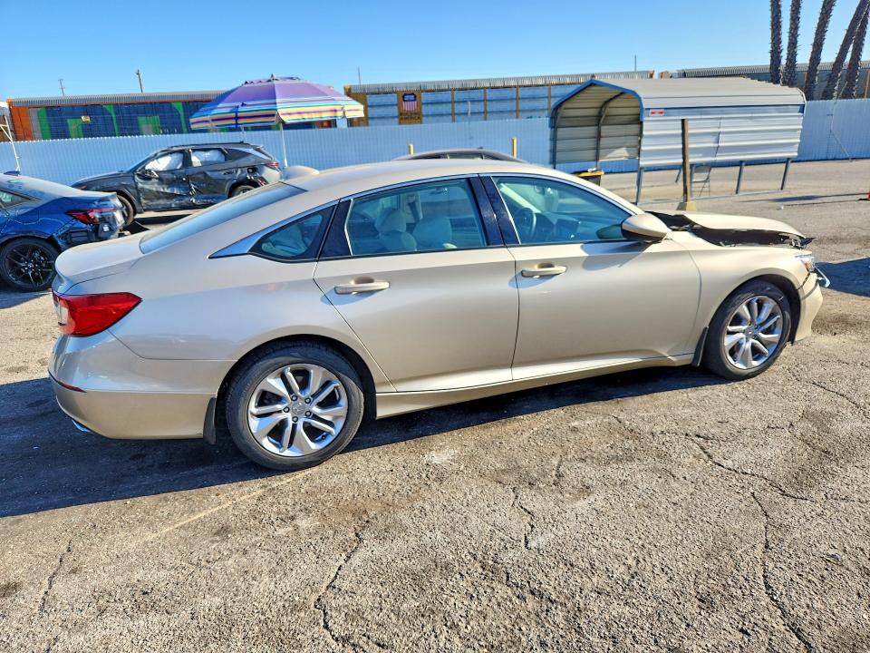 2018 Honda Accord მანქანა იყიდება აუქციონზე, vin: 1HGCV1F14JA182951, აუქციონის ნომერი: 66310246