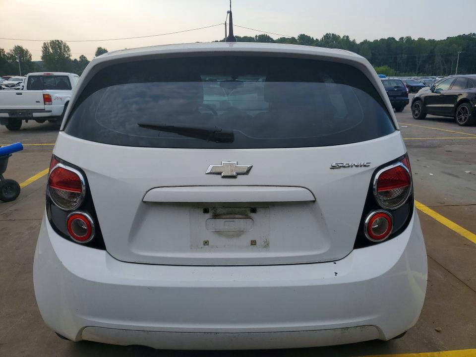 Продажа на аукционе авто 2014 Chevrolet Sonic, vin: 1G1JA6SH9E4195595, номер лота: 64855286