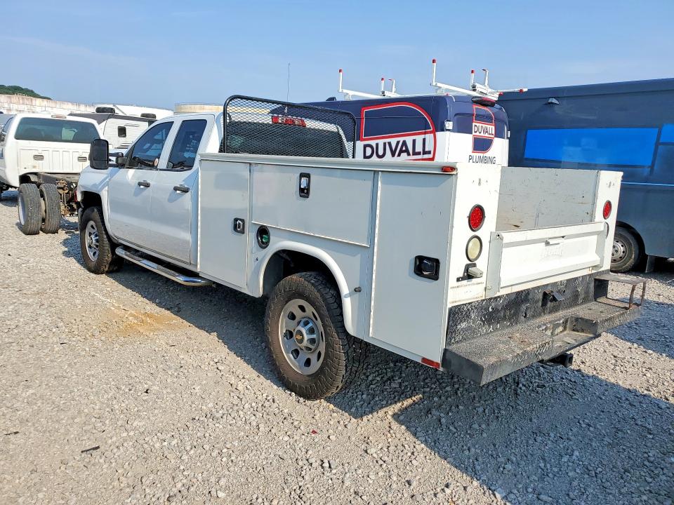 62145416 :رقم المزاد ، 1GB5CYC84FZ131681 vin ، 2015 Chevrolet Silverado مزاد بيع