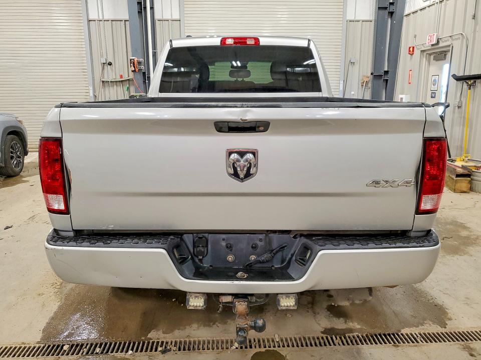 66234066 :رقم المزاد ، 1C6RR7FG1HS588900 vin ، 2017 Ram 1500 مزاد بيع
