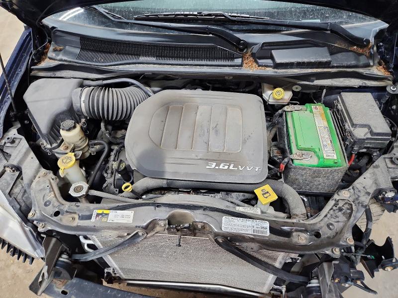 61885366 :رقم المزاد ، 2C4RC1CG1DR589276 vin ، 2013 Chrysler Town & Country مزاد بيع