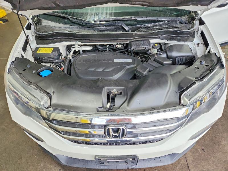 Продаж на аукціоні авто 2018 Honda Pilot, vin: 5FNYF6H56JB001726, номер лоту: 63580416