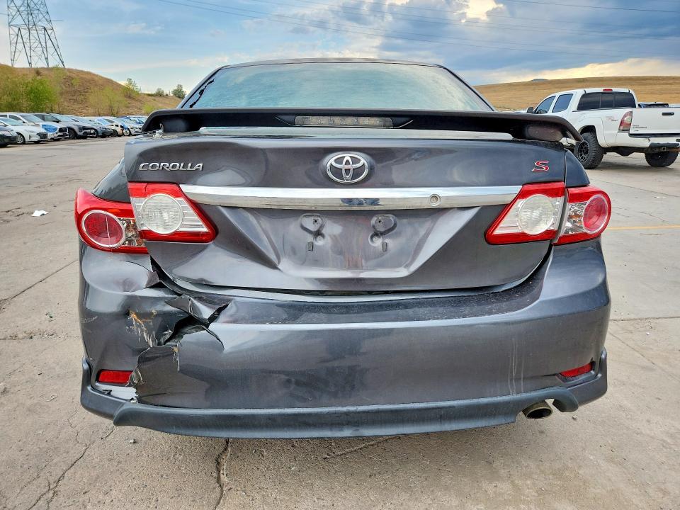 64585626 :رقم المزاد ، 2T1BU4EEXDC061425 vin ، 2013 Toyota Corolla مزاد بيع