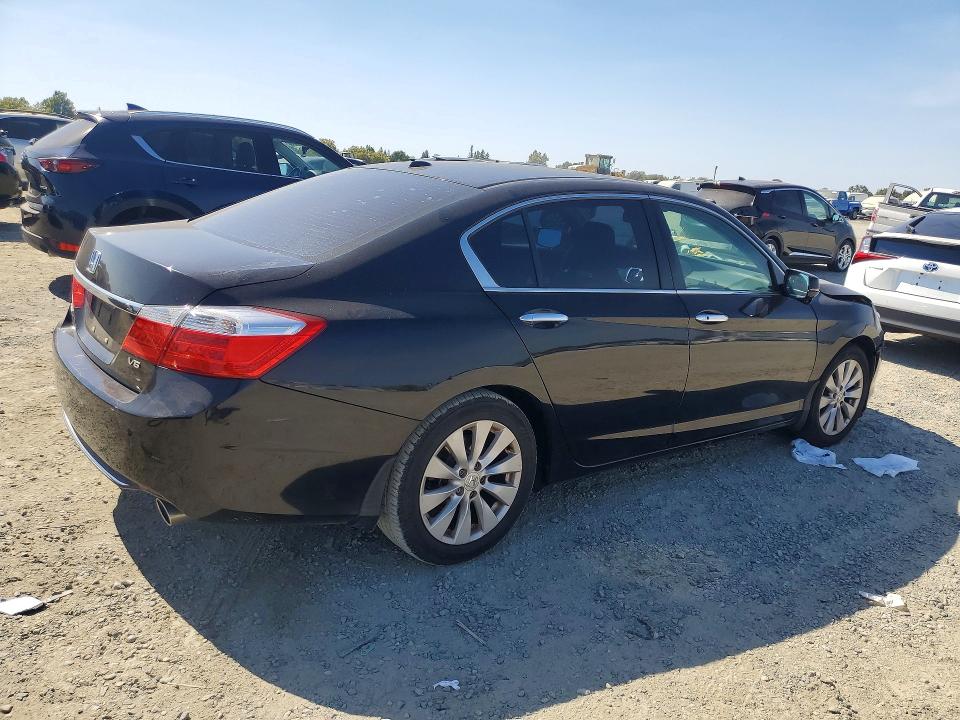 2014 Honda Accord მანქანა იყიდება აუქციონზე, vin: 1HGCR3F87EA029614, აუქციონის ნომერი: 64113196