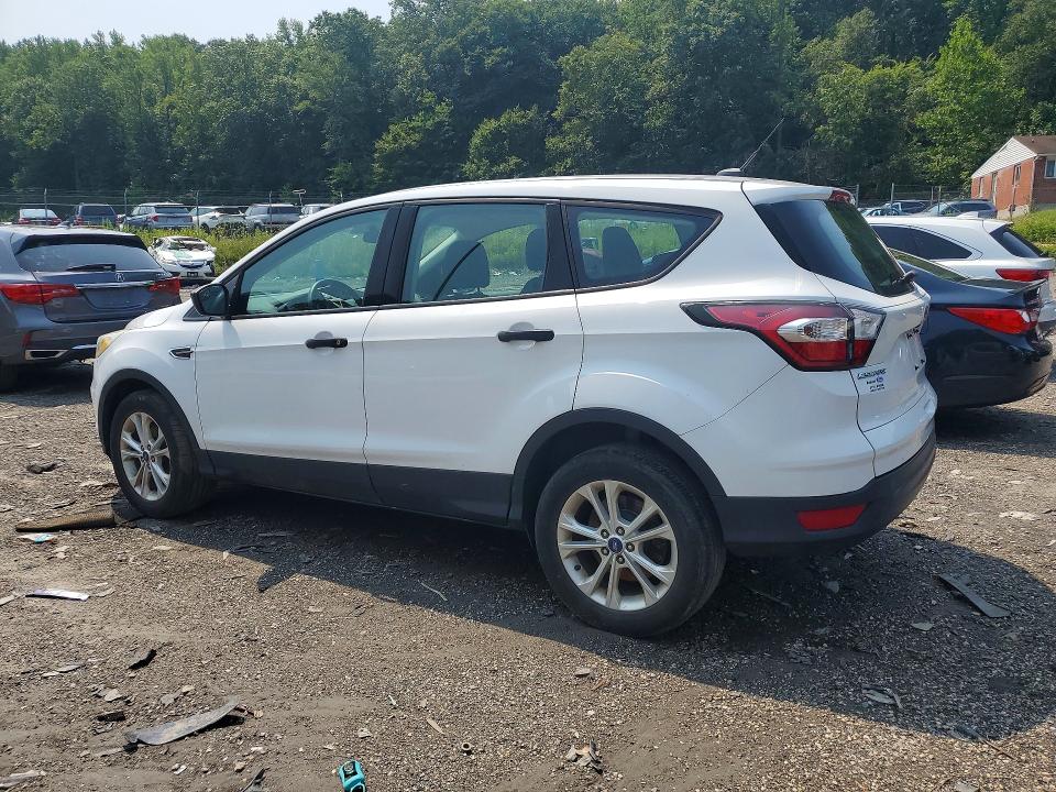 64206006 :رقم المزاد ، 1FMCU0F74HUB22799 vin ، 2017 Ford Escape مزاد بيع