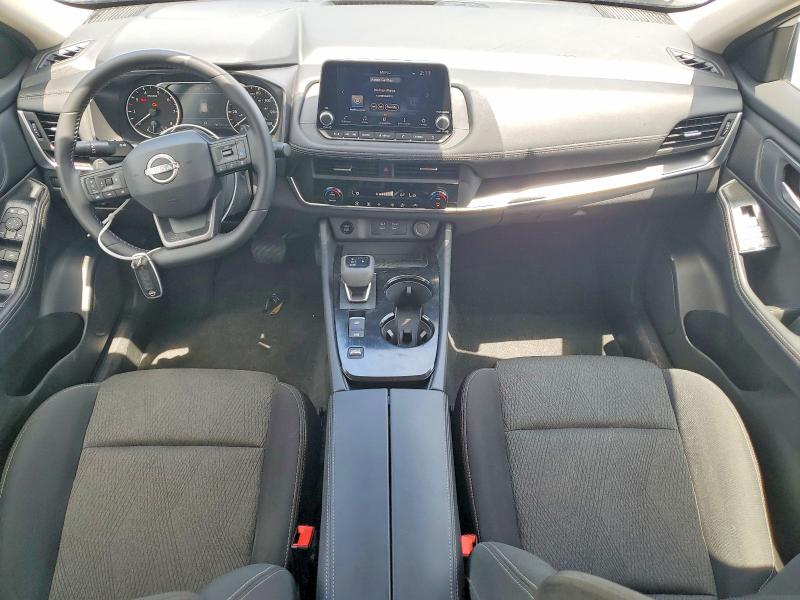 Продаж на аукціоні авто 2026 Nissan Rogue, vin: 5N1BT3BA8TC670966, номер лоту: 63880116
