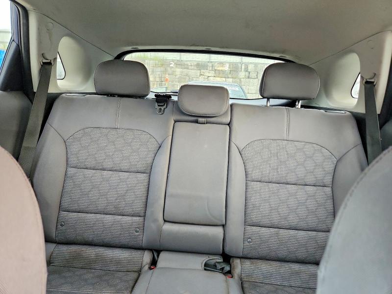 2018 Kia Niro მანქანა იყიდება აუქციონზე, vin: KNDCB3LC4J5142922, აუქციონის ნომერი: 64436026