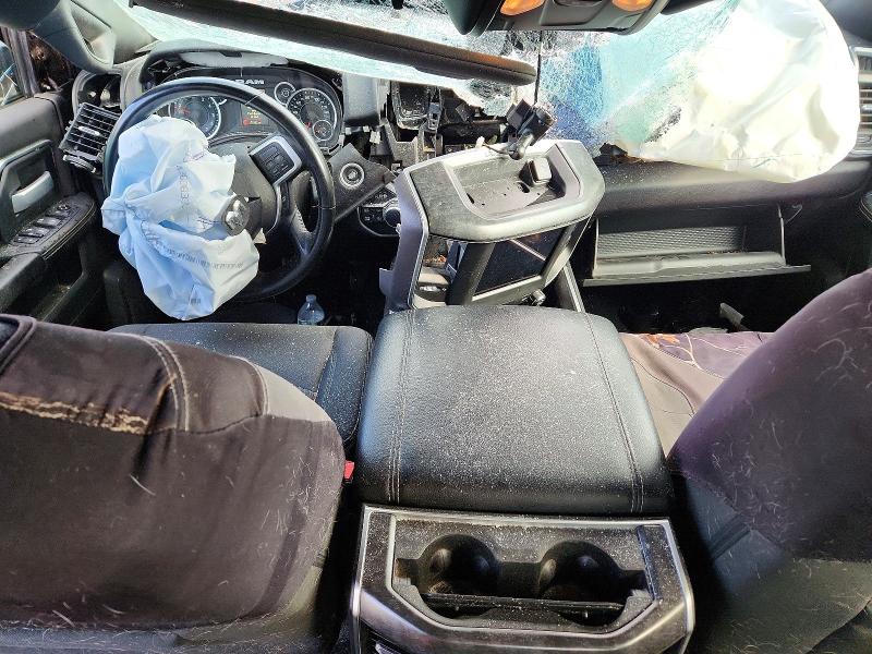 65061686 :رقم المزاد ، 3C6UR5DJ8LG288056 vin ، 2020 Ram 2500 مزاد بيع