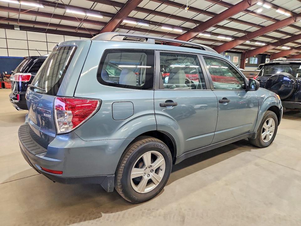 Продаж на аукціоні авто 2013 Subaru Forester, vin: JF2SHABC1DH422303, номер лоту: 64749416