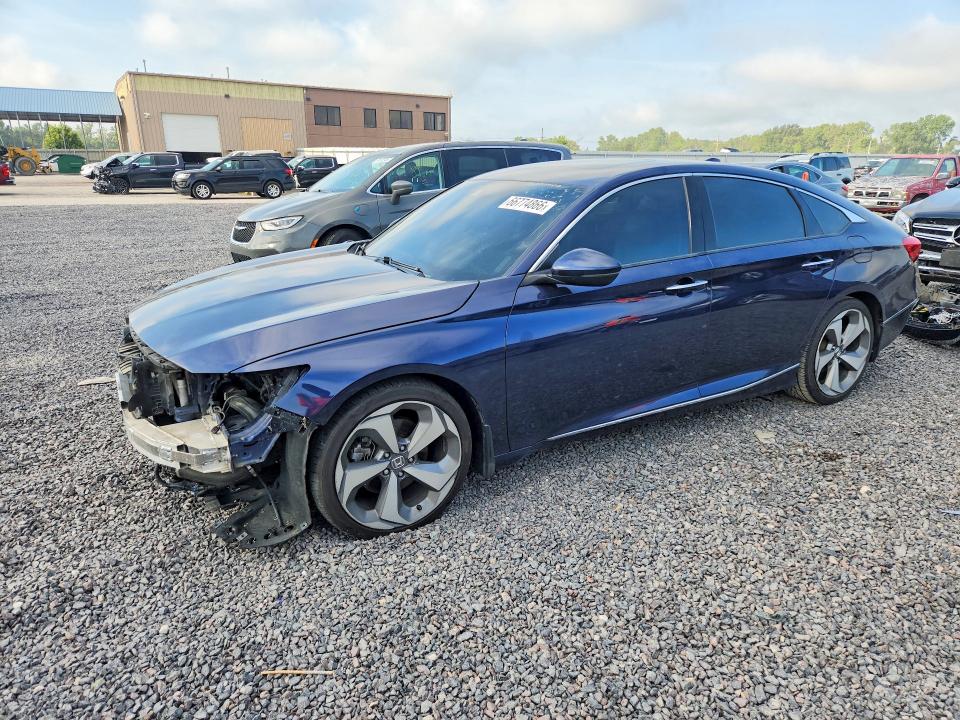 2018 Honda Accord მანქანა იყიდება აუქციონზე, vin: 1HGCV2F97JA045711, აუქციონის ნომერი: 66774866