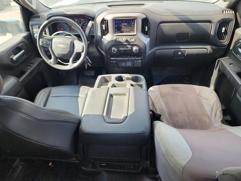 64303226 :رقم المزاد ، 1GB2WLE74LF235649 vin ، 2020 Chevrolet Silverado مزاد بيع