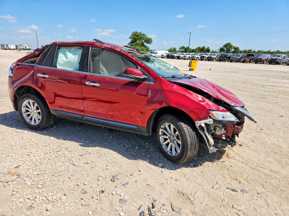 Продажа на аукционе авто 2015 Lincoln Mkx, vin: 2LMDJ6JK8FBL27299, номер лота: 64798166