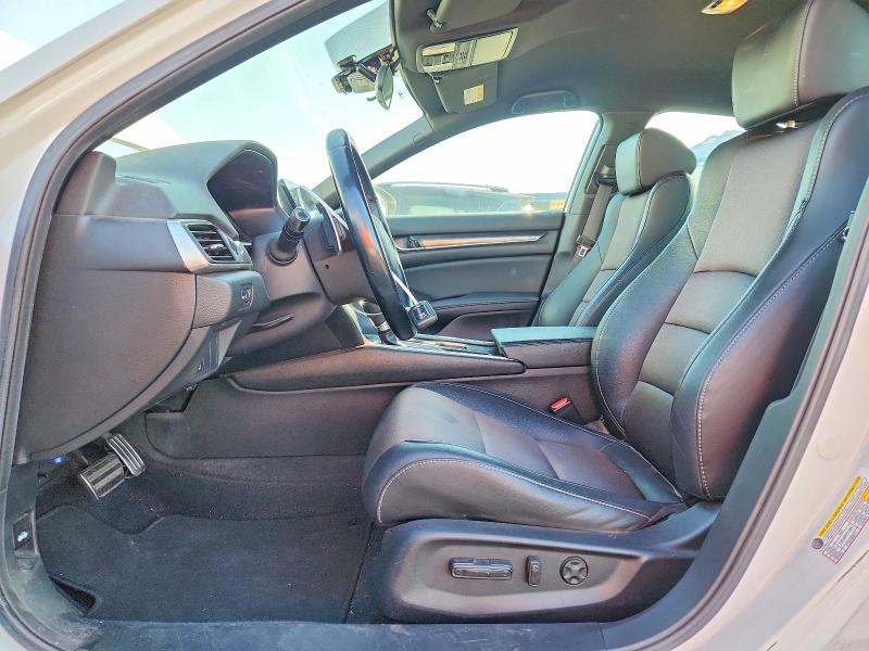 2020 Honda Accord მანქანა იყიდება აუქციონზე, vin: 1HGCV1F38LA141663, აუქციონის ნომერი: 66421546