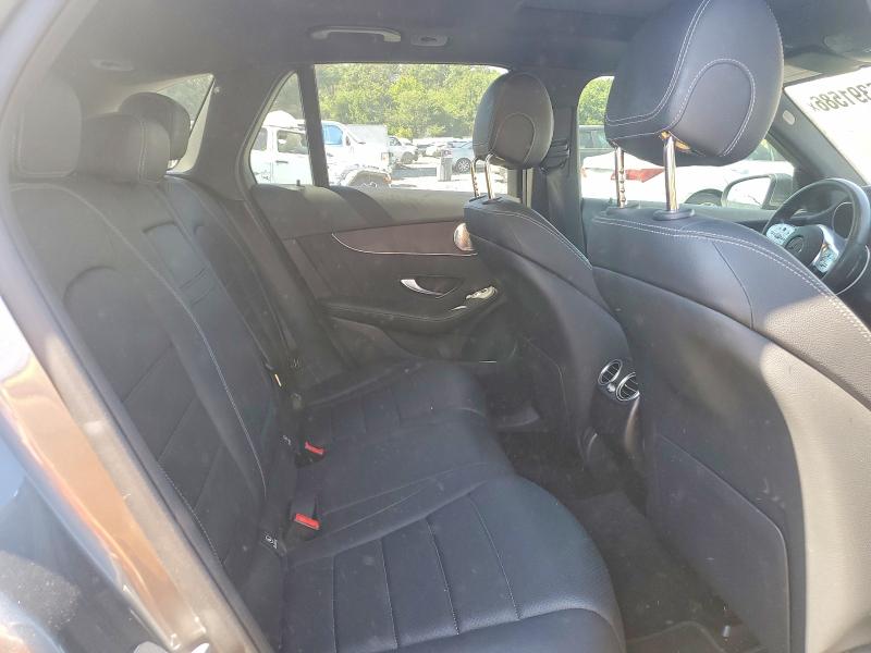 66391586 :رقم المزاد ، W1N0G8EB4MF881723 vin ، 2021 Mercedes-benz Glc مزاد بيع