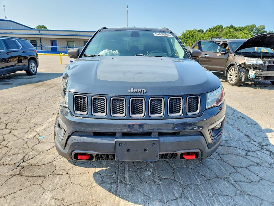 Aukcja sprzedaży 2018 Jeep Compass, vin: 3C4NJDDB5JT307979, numer aukcji: 64653096