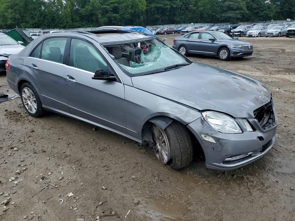 65717756 :رقم المزاد ، WDDHF5KB7CA532749 vin ، 2012 Mercedes-benz E مزاد بيع