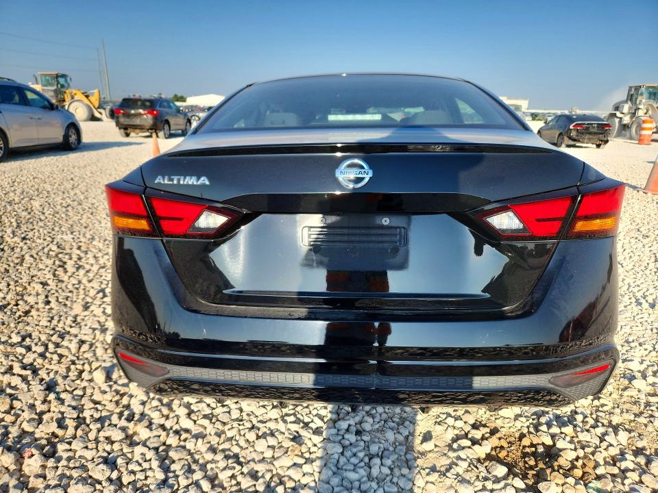 Продаж на аукціоні авто 2021 Nissan Altima, vin: 1N4BL4BVXMN390538, номер лоту: 62358136